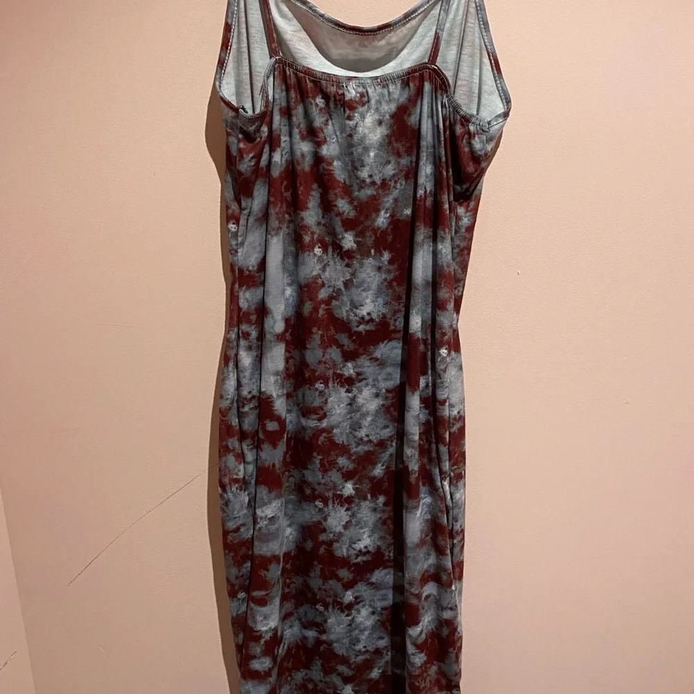 Pretty Little Thing NEW tie dye dress
